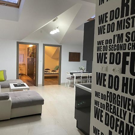Apartament Rodzinny Ostrowiec Św Ostrowiec Świętokrzyski Zewnętrze zdjęcie